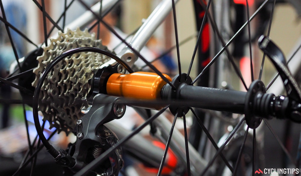 SeaSucker front wheel holder Interbike 2016 cyclingtips 2