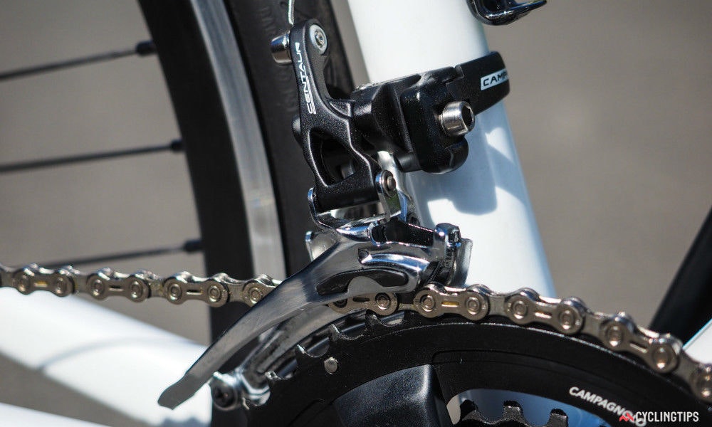 fullpage campagnolo centaur groupset ten things to know 11 speed chain